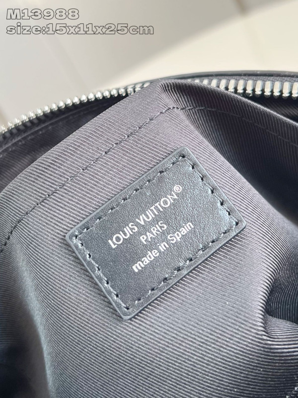 l0*is V*t0n keepall bandouliÈre 25