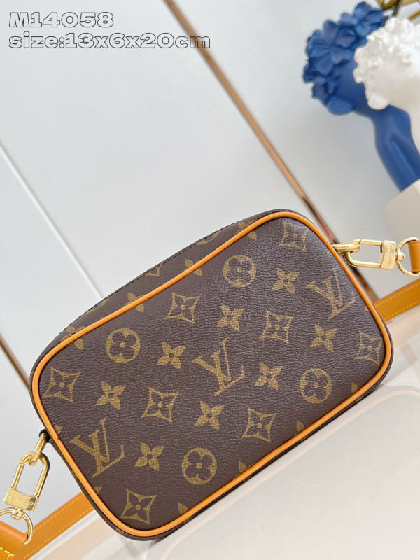 l0*is V*t0n trocadéro wearable wallet-13*6.5*20cm