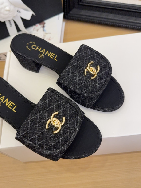 CL SANDALS