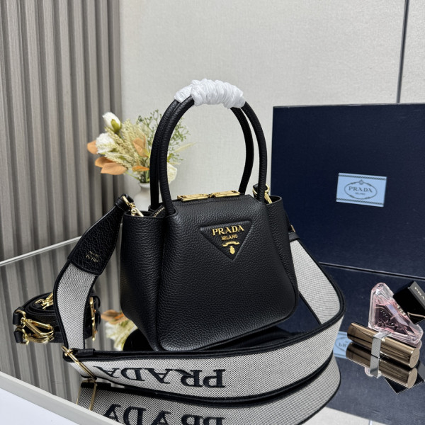 Pra*a leather mini handbag-18*19.5*9cm