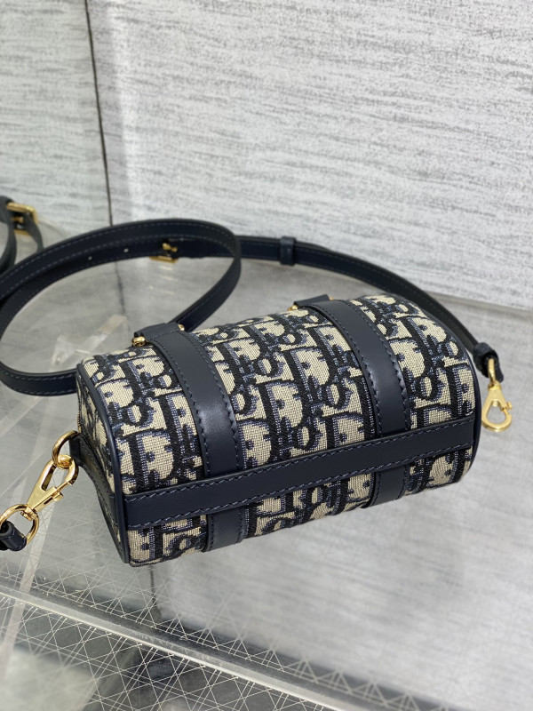 Diro Groove 17 Nano Bag