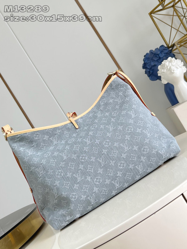 l0*is V*t0n carryall mm- 39 x 30 x 15cm