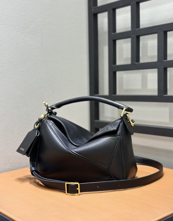 Lowee Small Puzzle Bag-24*16*10.5cm