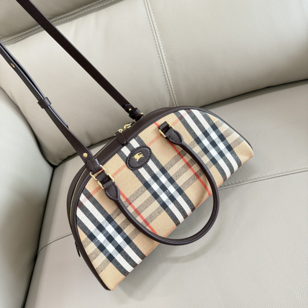 B**rry highlands bowling bag - 33.5*12.5*17cm