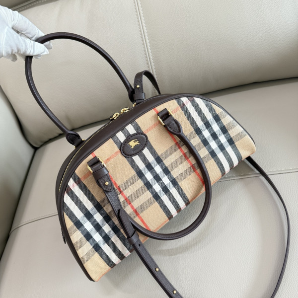 B**rry highlands bowling bag - 33.5*12.5*17cm