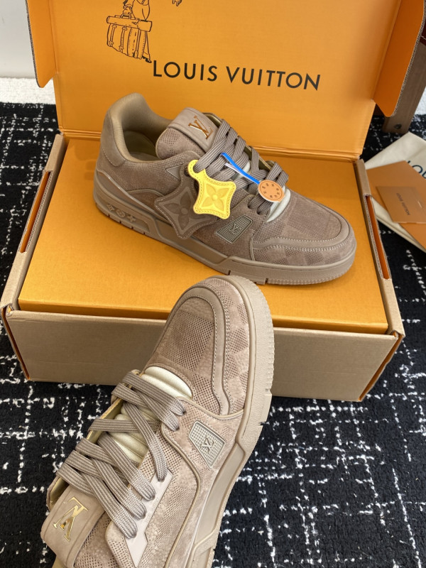 l0*is V*t0n 25ss trainer sneaker