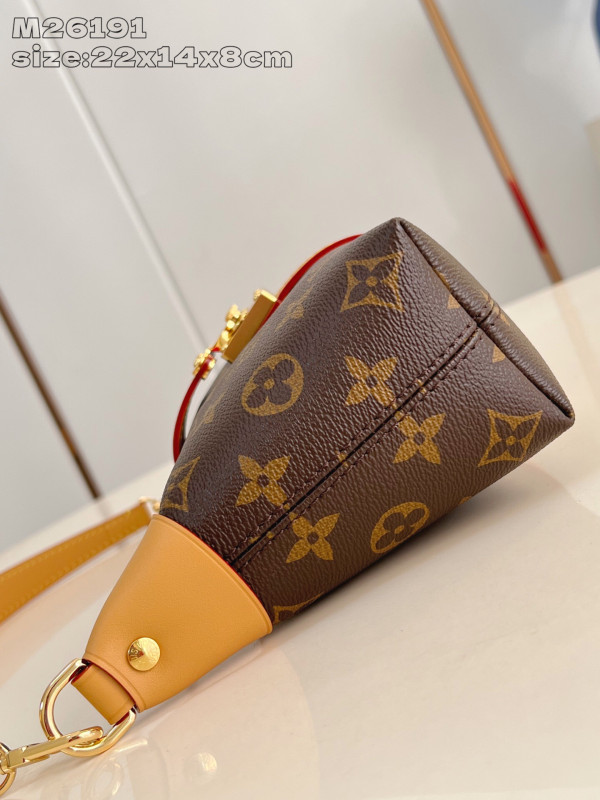l0*is V*t0n pochette mia - 22*14.5*8cm