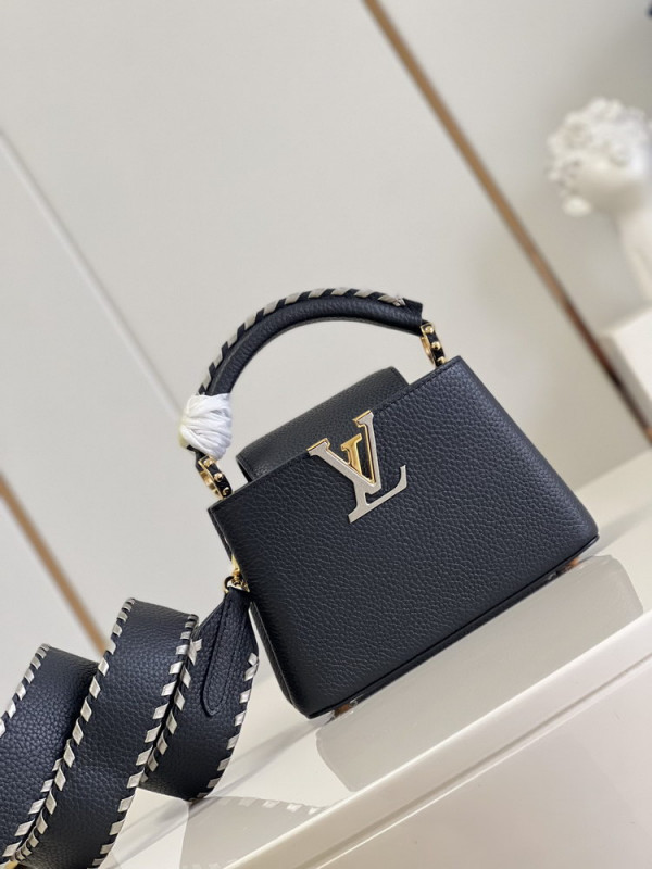 l0*is V*t0n capucines mini