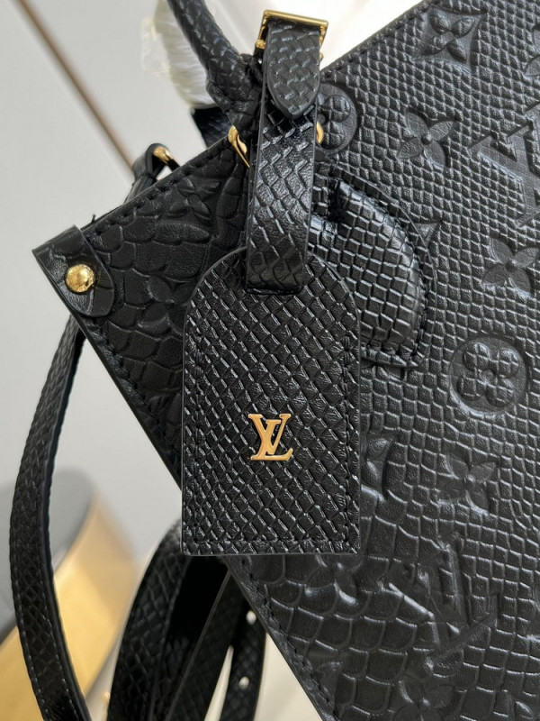 l0*is V*t0n onthego pm